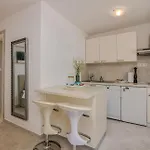 Luna Apartamento *